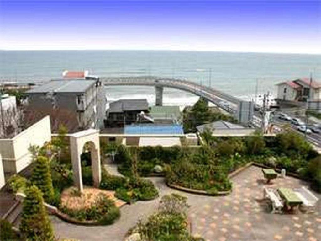 Hotel Tenchikaku Hitachi Bagian luar foto